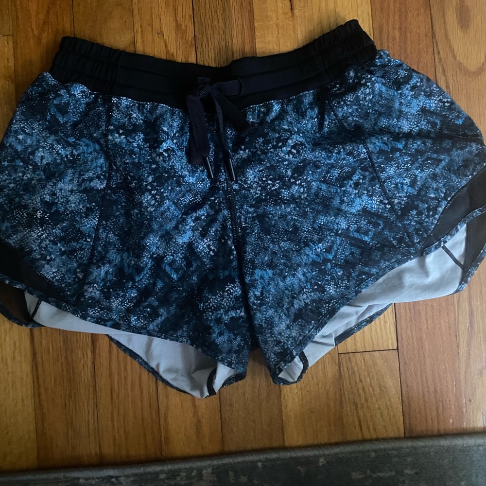 Lululemon Hotty Hot Shorts